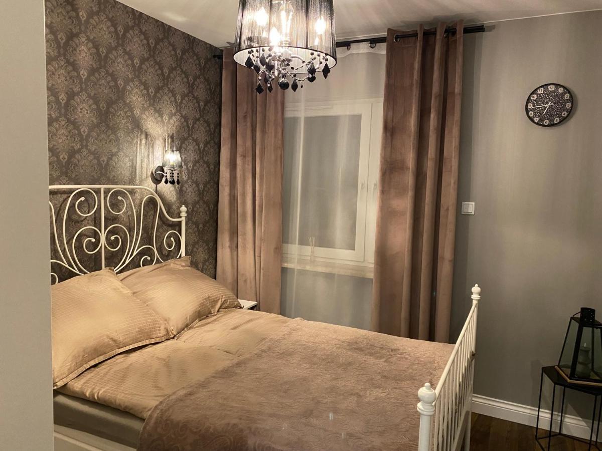 גורז'וב ווילקופולסקי Apartament Moniuszki מראה חיצוני תמונה